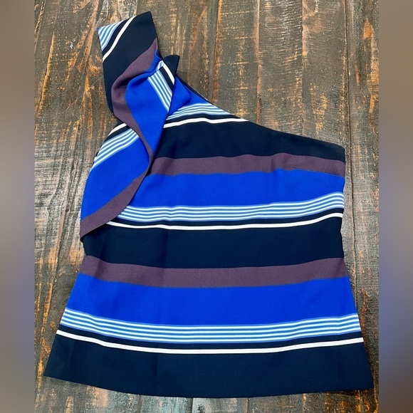 Banana Republic One Shoulder Bow Blouse - Picture 2 of 4